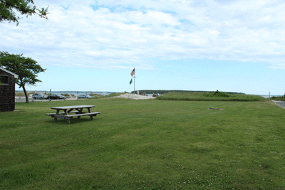 New Suffolk Waterfront grassy area 